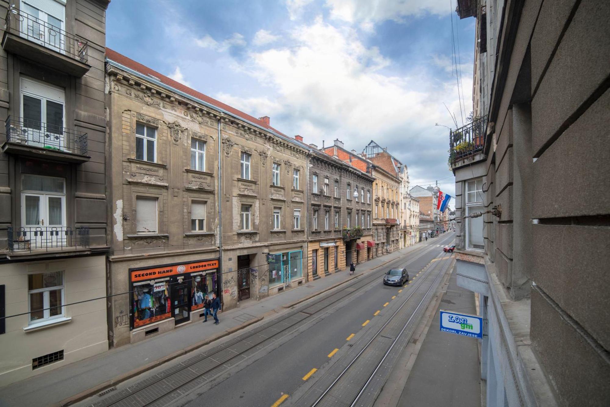 Apartments Bella Mia, 1St Floor Zagreb Luaran gambar